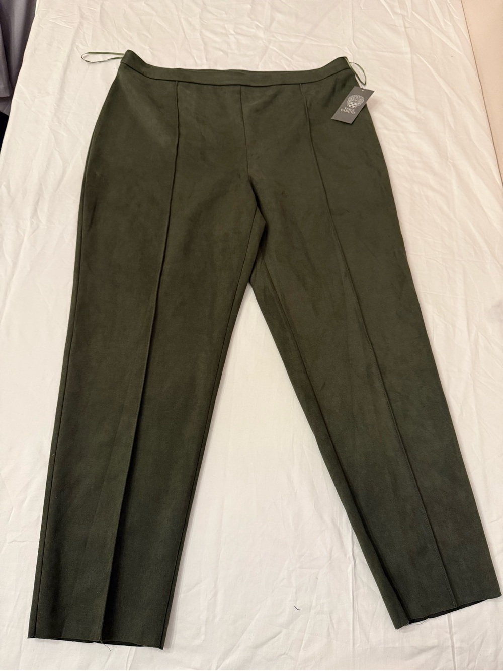 Vince Camuto 2-Piece Set Olive Green Sleeveless Top & Pants Soft Luxe Outfit. - Picture 5 of 13